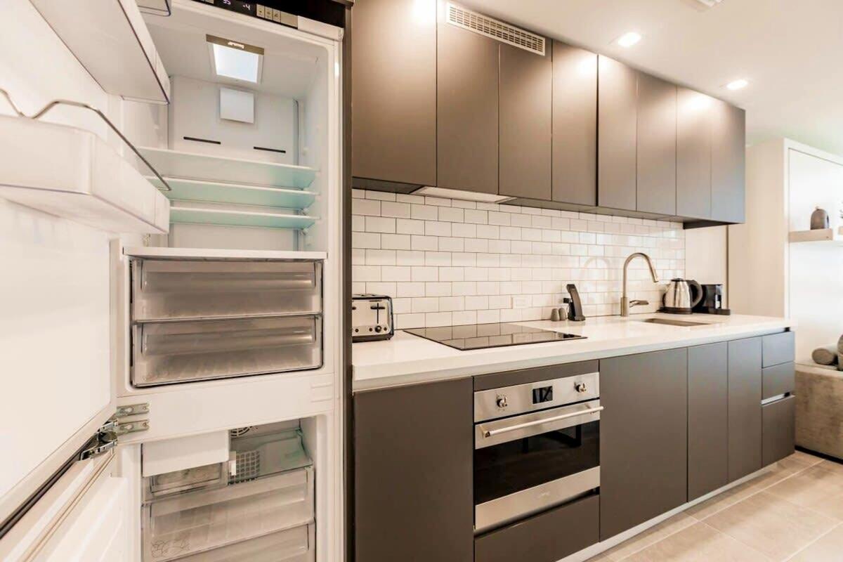 Exclusive W Beautiful Views And Full Amenities! Apartment Miami